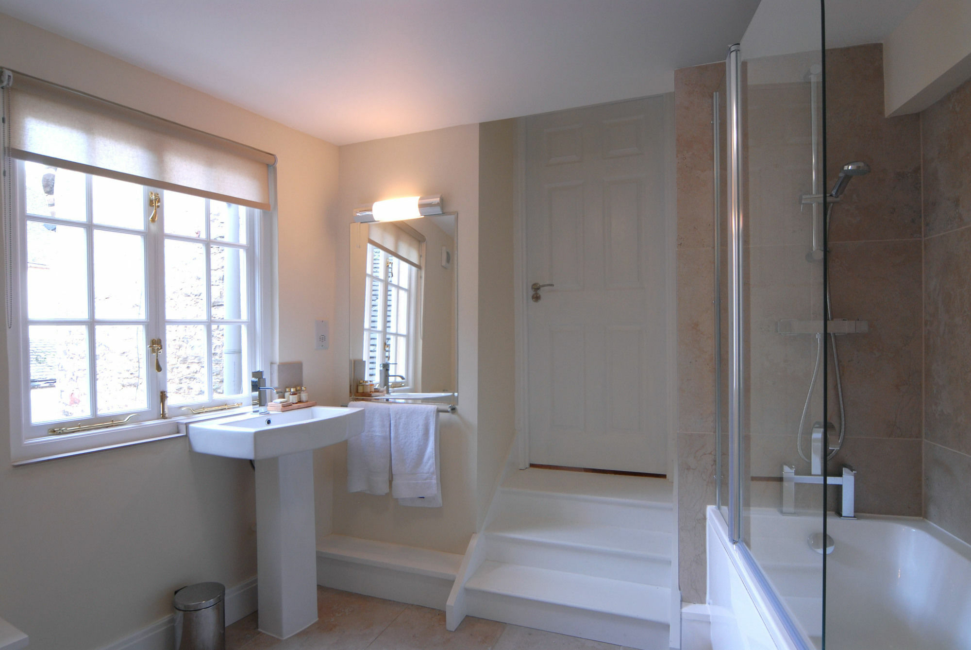 Unicorn Aparthotel Suites Stow-on-the-Wold Exterior foto